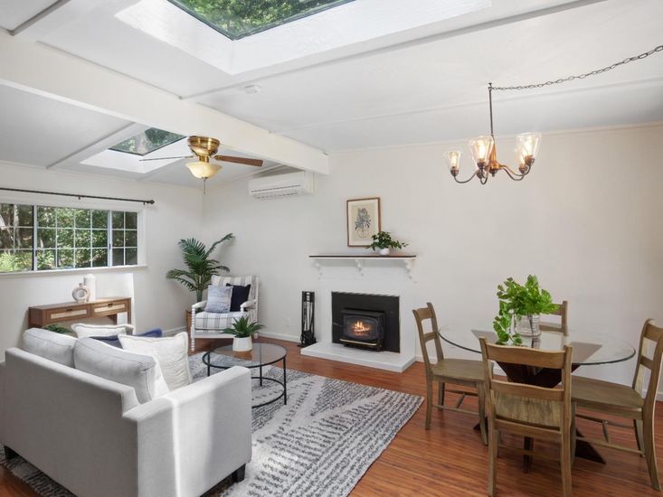 Chandelier, Dining room, Fireplace, Interior, Living room, Wood Texture Flooring