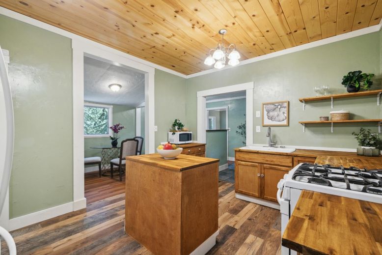 Interior, Kitchen, Wooden Ceilings, Wood Texture Flooring