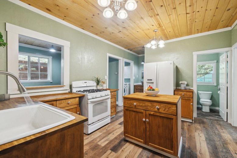 Bathroom, Chandelier, Interior, Kitchen, Wooden Ceilings, Wood Texture Flooring