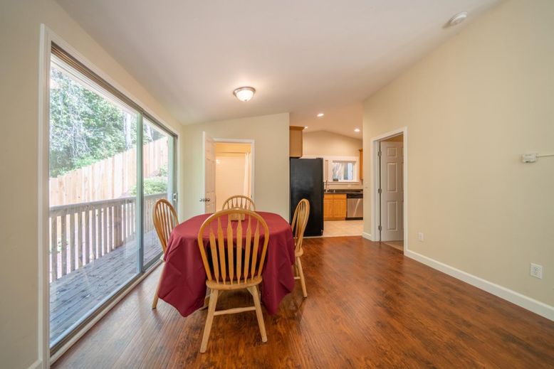 Dining room, Interior, Kitchen, Recessed Lighting, Wood Texture Flooring