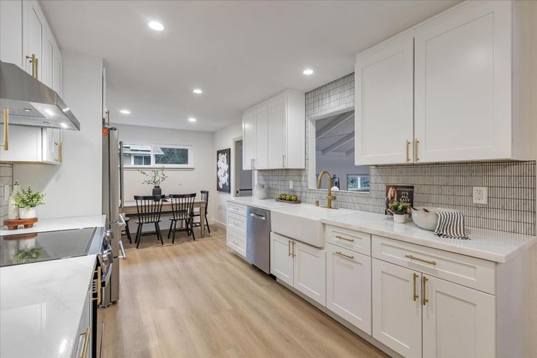 Dining room, Interior, Kitchen, Recessed Lighting, Stainless Steel Appliances, Wood Texture Flooring