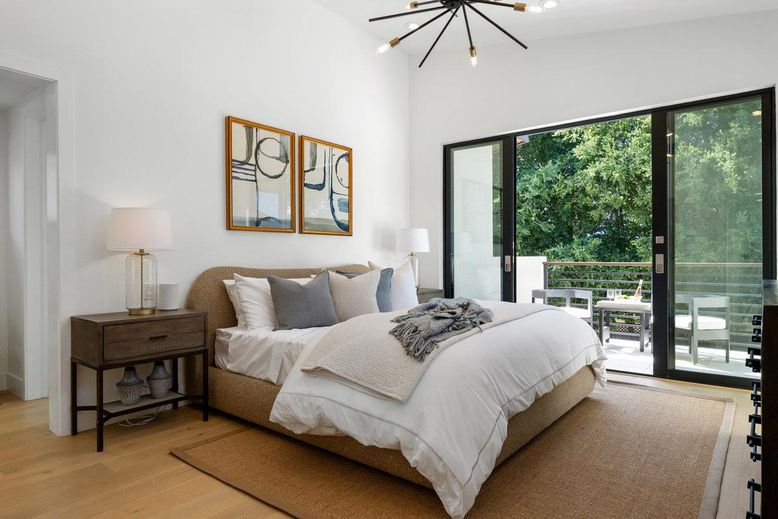 Bedroom, Interior, Pendant Lights, Wood Texture Flooring
