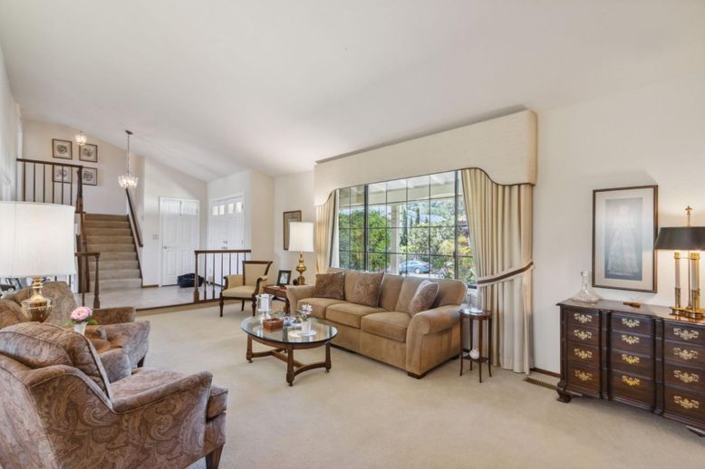 Interior, Living room, Pendant Lights