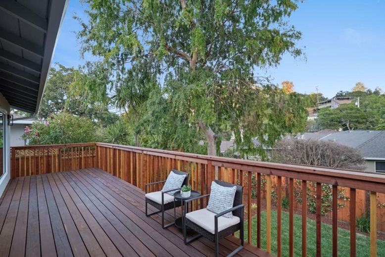 Exterior, Wood Texture Flooring