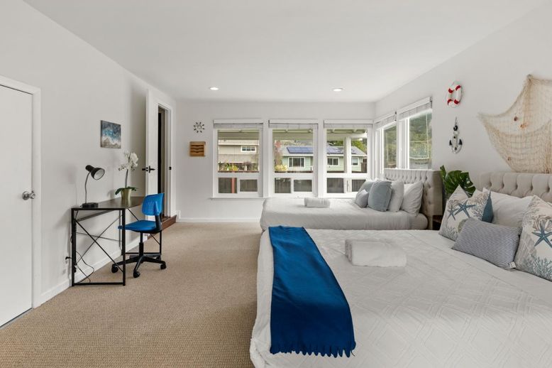 Bedroom, Home Office, Interior, Recessed Lighting