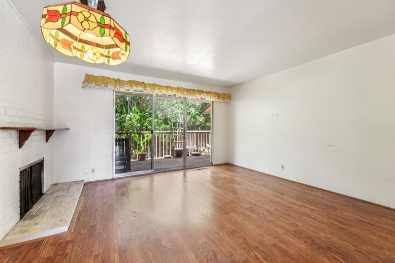 Empty room, Fireplace, Interior, Wood Texture Flooring