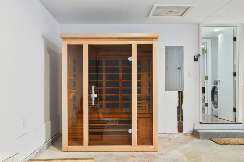 Interior, Sauna Room, Washer