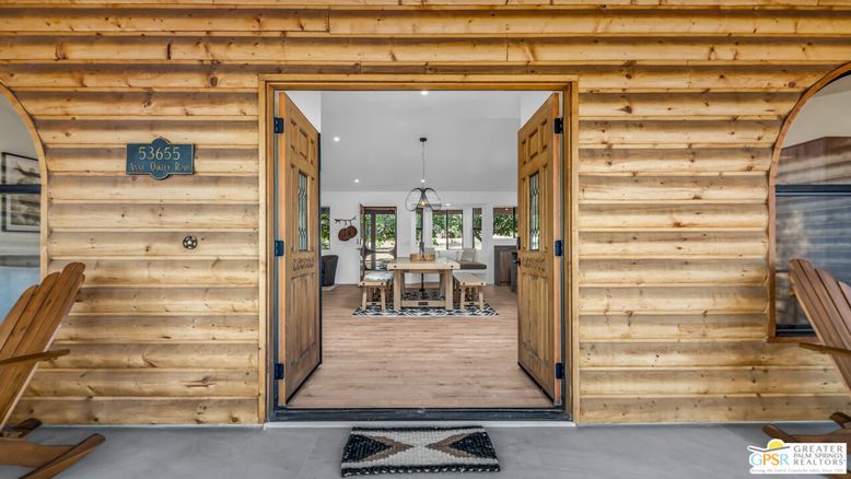 Dining room, Interior, Pendant Lights, Recessed Lighting, Wood Texture Flooring, Wooden Walls