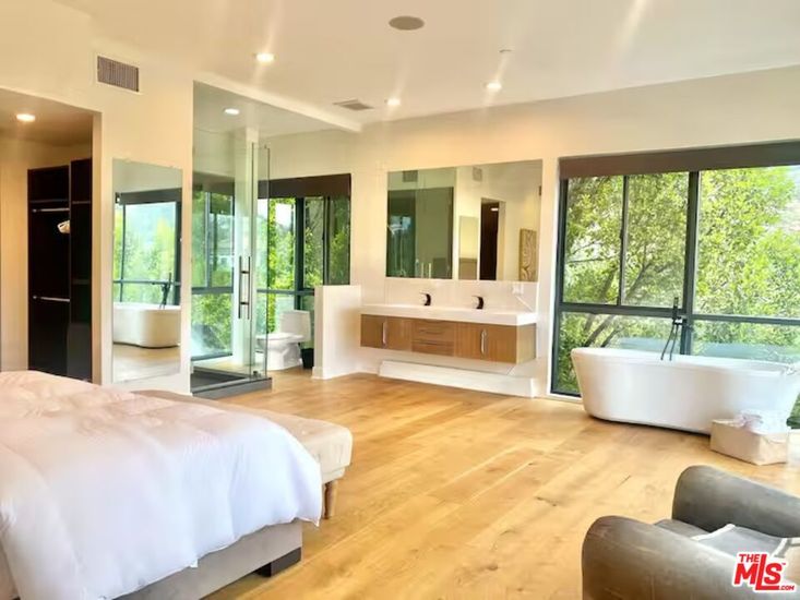 Bathroom, Bedroom, Dual Sink Vanities, Free Standing Baths, Interior, Recessed Lighting, Wood Texture Flooring