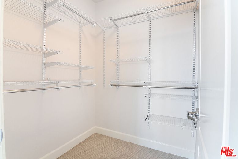 Interior, Walk-in Closets