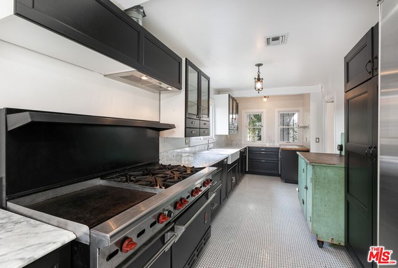 Interior, Kitchen, Stainless Steel Appliances