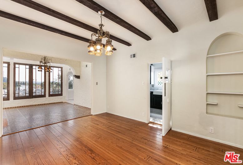 Chandelier, Empty room, Interior, Pendant Lights, Wooden Beams, Wood Texture Flooring