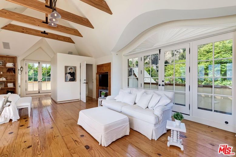 Interior, Living room, Wooden Beams, Wood Texture Flooring