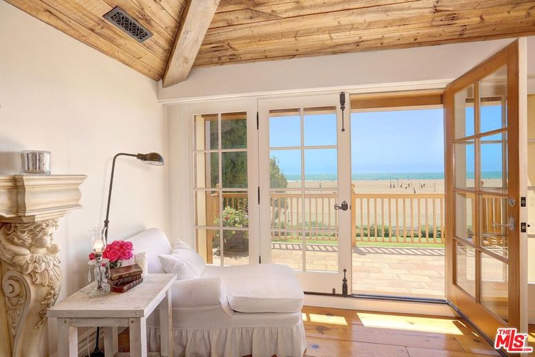 Interior, Water, Wooden Beams, Wooden Ceilings, Wood Texture Flooring