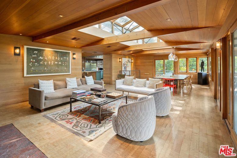 Dining room, Interior, Living room, Pendant Lights, Recessed Lighting, Wooden Beams, Wooden Ceilings, Wood Texture Flooring, Wooden Walls