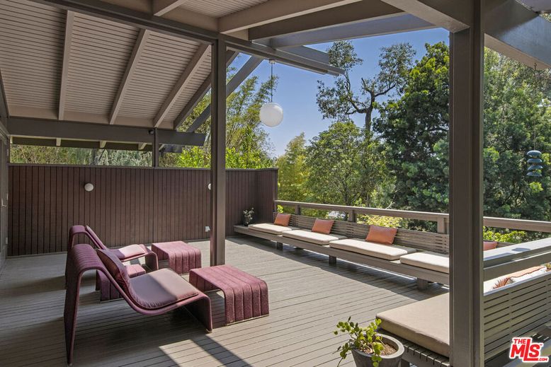 Exterior, Pendant Lights