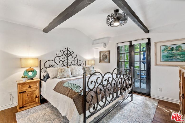 Bedroom, Interior, Wooden Beams, Wood Texture Flooring