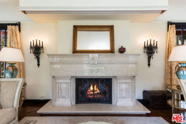Fireplace, Interior