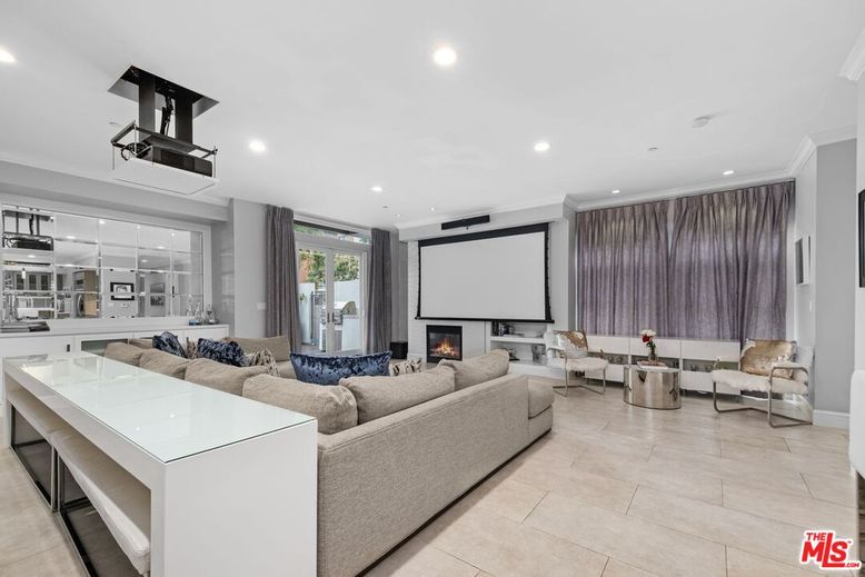Fireplace, Interior, Living room, Recessed Lighting