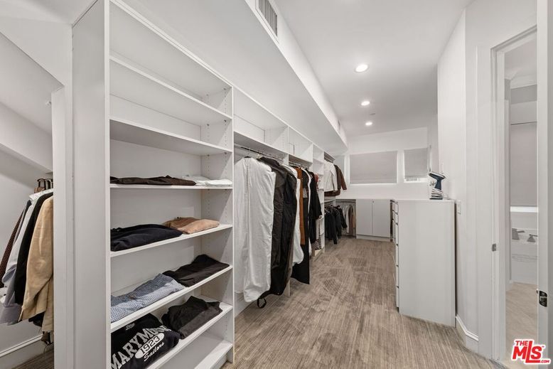 Interior, Recessed Lighting, Walk-in Closets