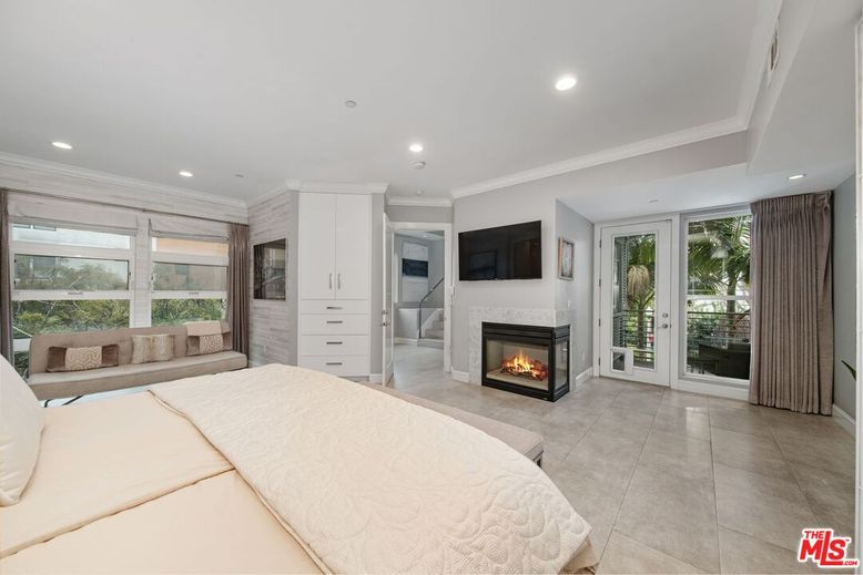 Bedroom, Fireplace, Interior, Recessed Lighting
