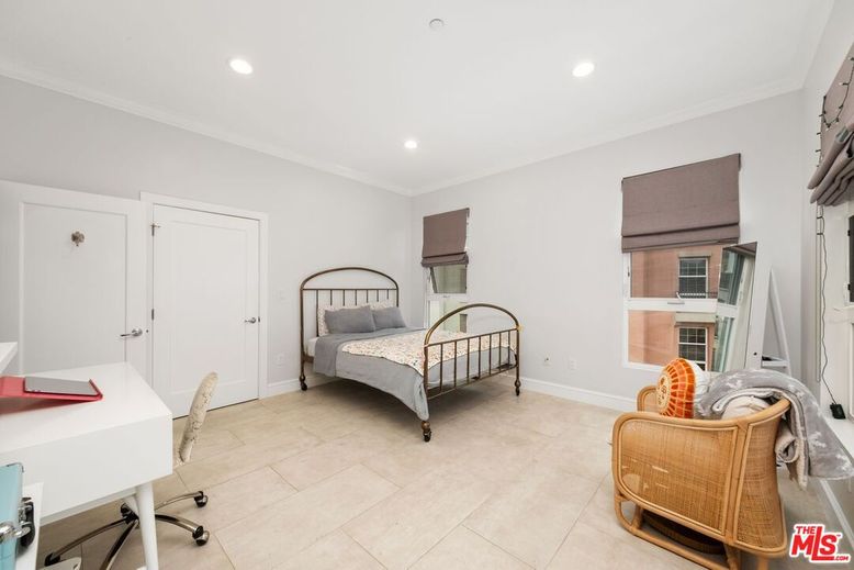 Bedroom, Home Office, Interior, Recessed Lighting