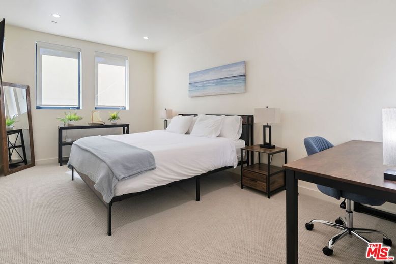 Bedroom, Home Office, Interior, Recessed Lighting