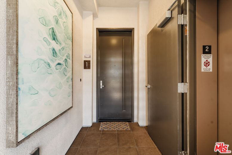 Elevator, Interior
