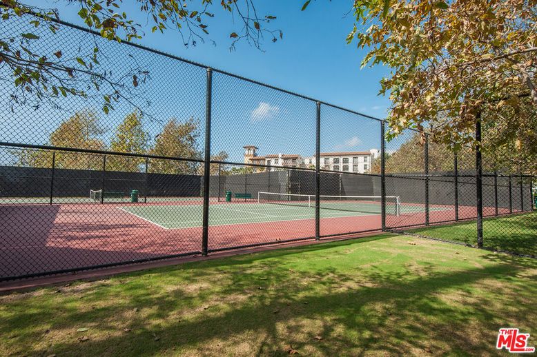 Exterior, Tennis Courts