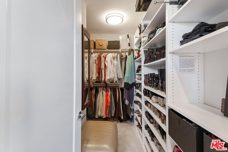 Interior, Walk-in Closets