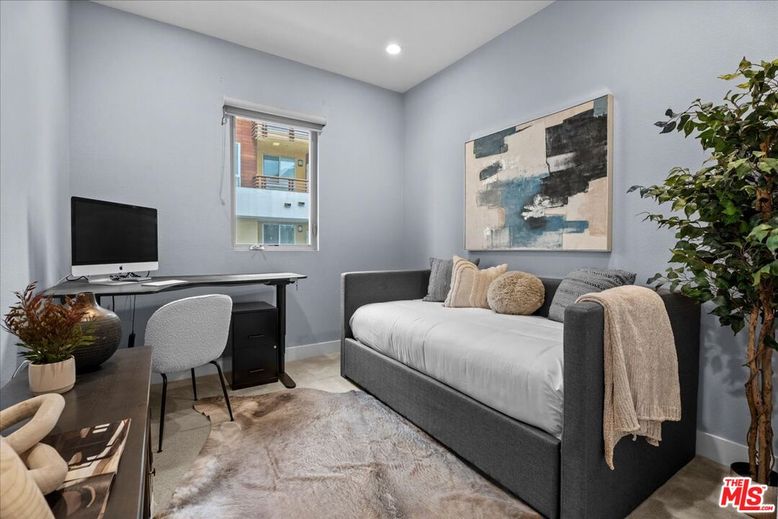Bedroom, Home Office, Interior, Recessed Lighting