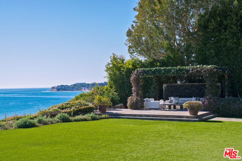 Backyard, Exterior, Water