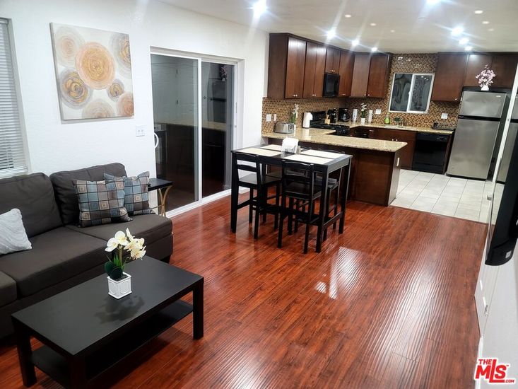 Dining room, Interior, Kitchen, Living room, Recessed Lighting, Wood Texture Flooring