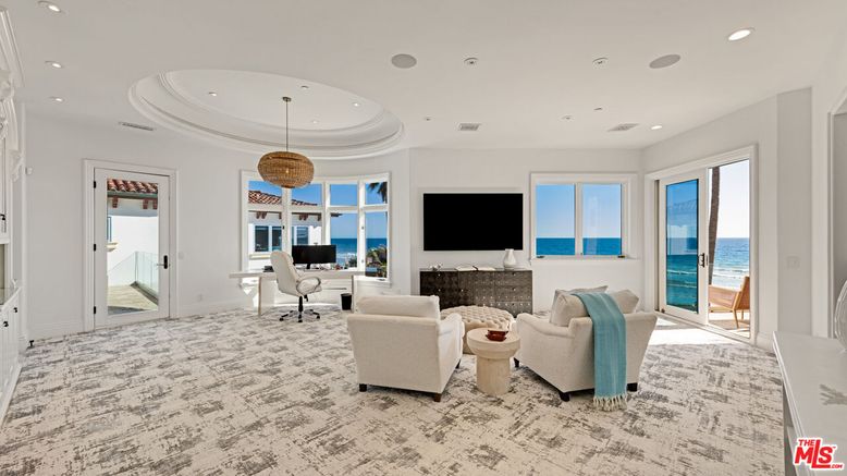 Home Office, Interior, Living room, Pendant Lights, Recessed Lighting, Water