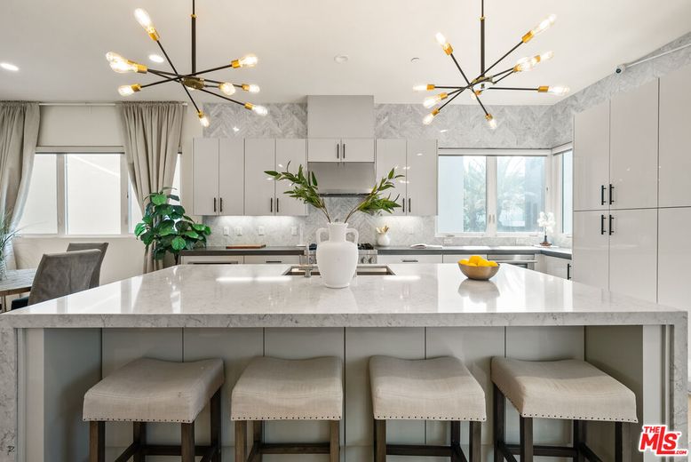 Interior, Kitchen, Pendant Lights, Recessed Lighting