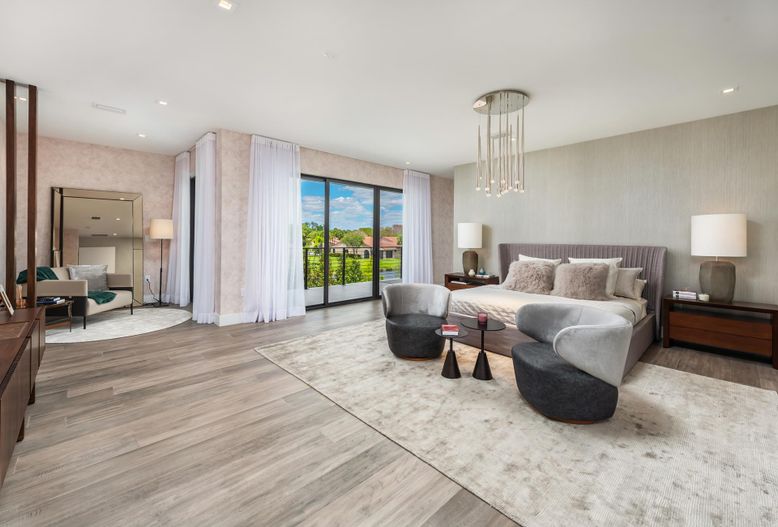 Bedroom, Interior, Living room, Pendant Lights, Recessed Lighting, Wood Texture Flooring