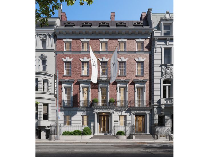 Exterior, Facade, Brick Facade, Rowhouse