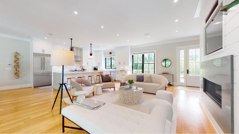 Interior, Kitchen, Living room, Pendant Lights, Recessed Lighting, Wood Texture Flooring