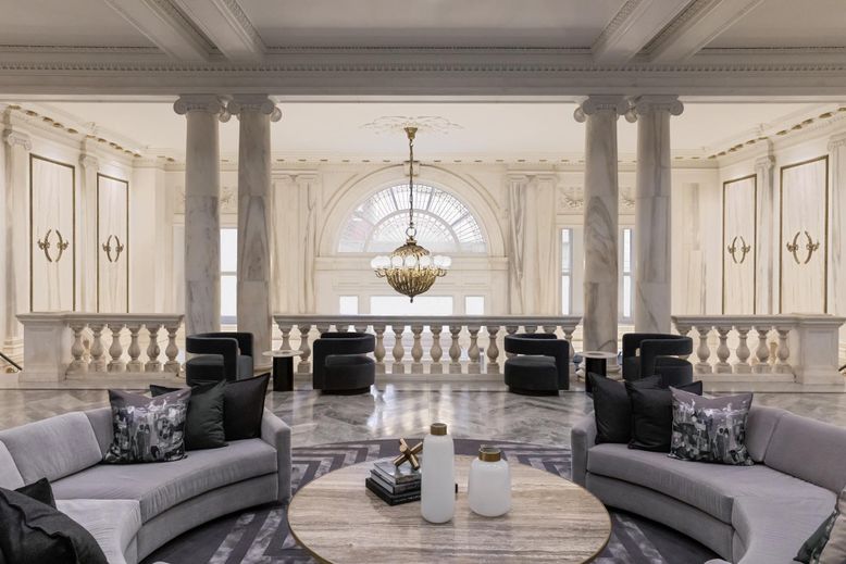 Chandelier, Interior, Living room, Pendant Lights