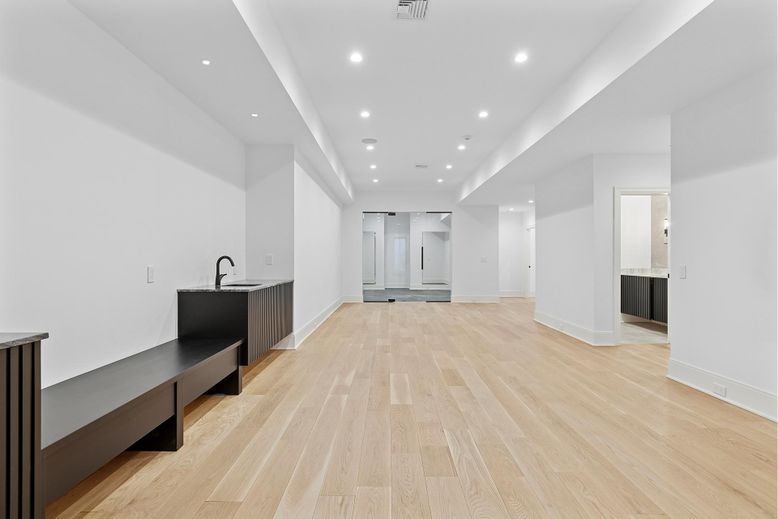 Interior, Recessed Lighting, Wood Texture Flooring