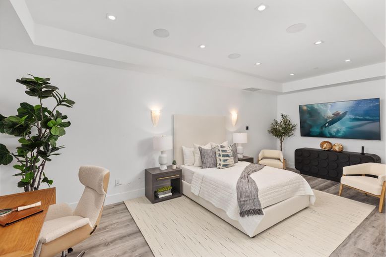 Bedroom, Interior, Recessed Lighting, Wood Texture Flooring