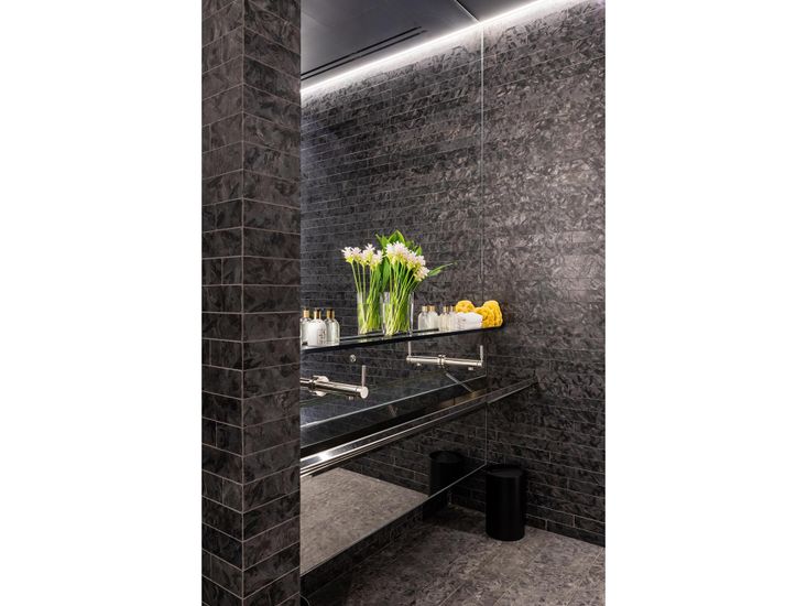 Bathroom, Interior, Recessed Lighting