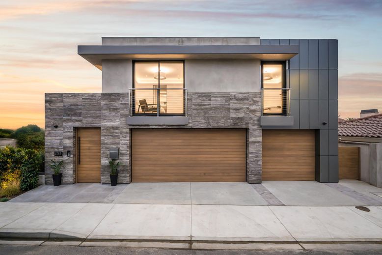 Attached, Exterior, Facade, Modern