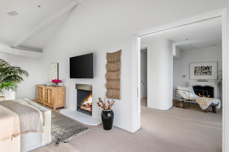 Bedroom, Fireplace, Interior, Recessed Lighting