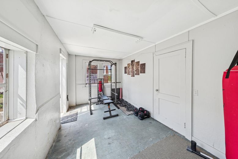 Fitness Equipment, Interior