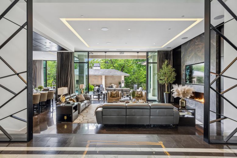 Fireplace, Interior, Living room, Recessed Lighting