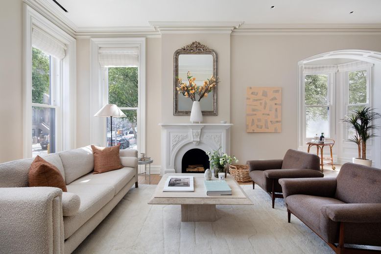 Fireplace, Interior, Living room, Recessed Lighting