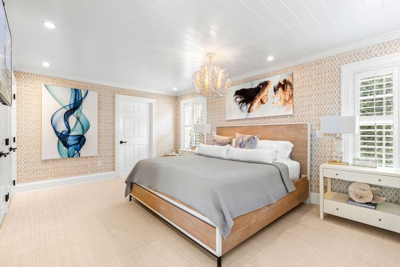 Bedroom, Chandelier, Interior, Recessed Lighting