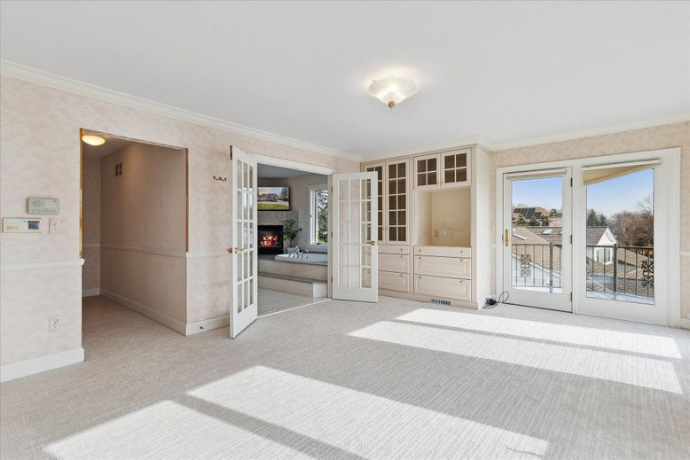Empty room, Fireplace, Interior