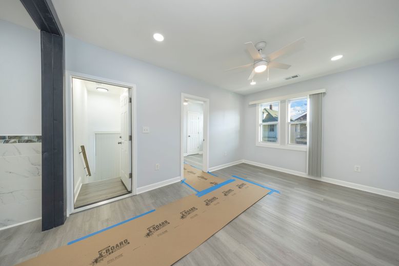 DE Listing image placeholder